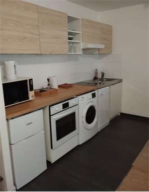 studio à la location -   92310  SEVRES, surface 33 m2 location studio - UBI466538210
